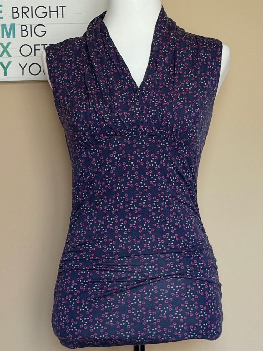 Ann Taylor Sleeveless Navy Floral V-Neck Top - Pink Print